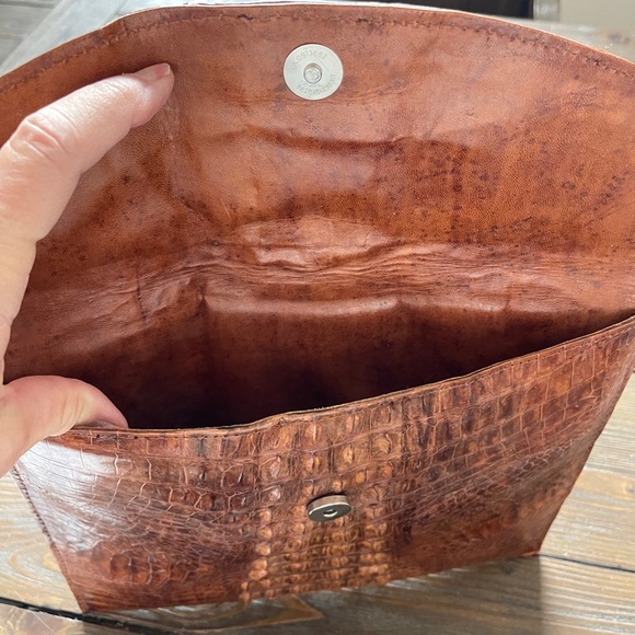 Elegant Brown Crocodile Leather Clutch - Picture 3 of 5